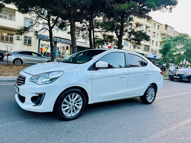Mitsubishi Attrage 2015, 142,000 km - 1.2 l - Bakı
