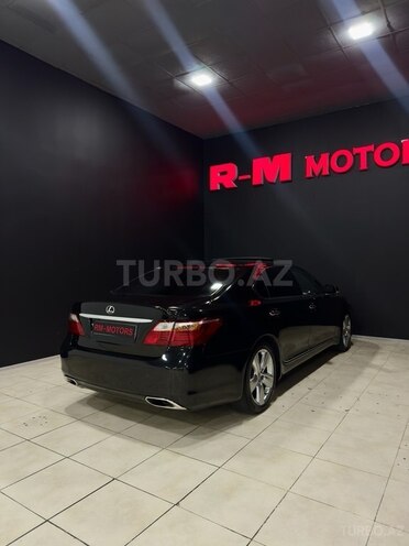 Lexus LS 460-9