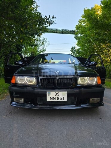 BMW 316 1994, 623,000 km - 1.6 l - Zaqatala