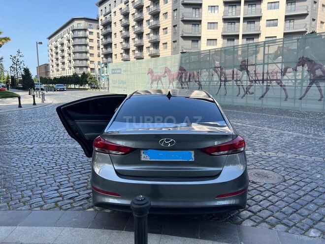 Hyundai Elantra 2017, 109,000 km - 2.0 l - Bakı