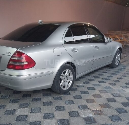 Mercedes E 220 d 2003, 341,597 km - 2.2 l - Zaqatala