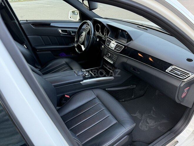 Mercedes E 220 d 2015, 221,500 km - 2.1 л - Bakı