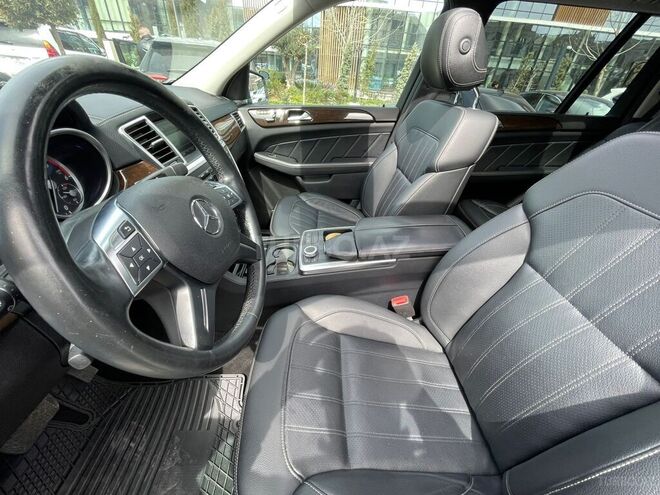 Mercedes GL 350 4MATIC 2015, 238,000 km - 3.0 l - Bakı