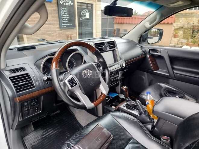 Toyota Land Cruiser Prado 2012, 180,000 km - 2.7 l - Qusar