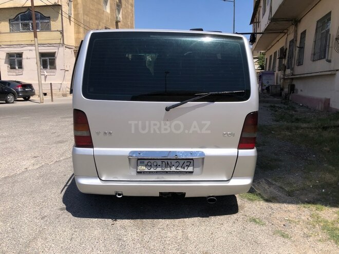 Mercedes Vito 2002, 264,000 km - 2.2 l - Bakı