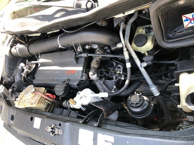 Mercedes Vito 2002, 264,000 km - 2.2 l - Bakı