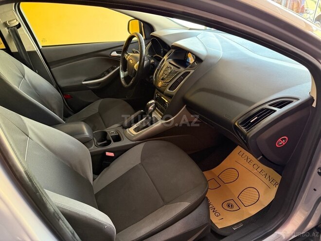 Ford Focus 2013, 170,000 km - 1.6 л - Sumqayıt