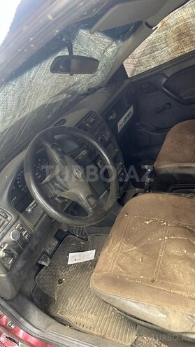 Opel Vectra 1993, 400,000 km - 1.8 l - Qusar