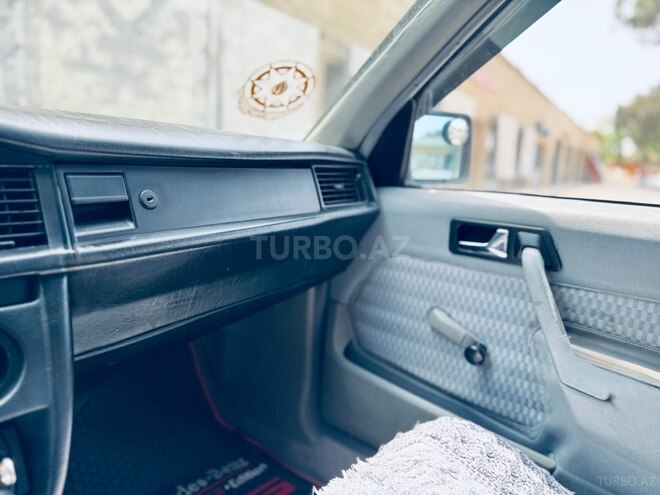 Mercedes 190 1990, 213,000 km - 2.0 l - Bakı