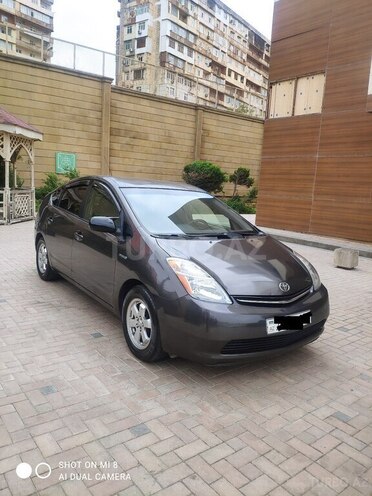 Toyota Prius-1