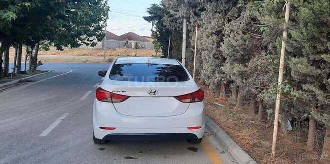 Hyundai Elantra 2015, 133,429 km - 1.8 л - Bakı