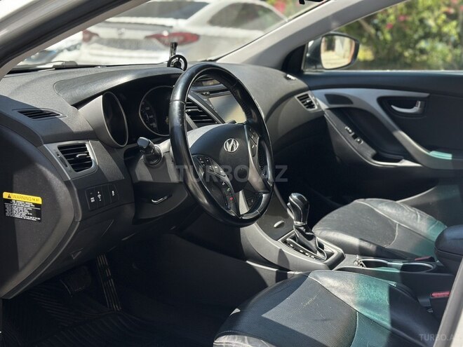 Hyundai Elantra 2014, 140,000 km - 1.8 л - Bakı