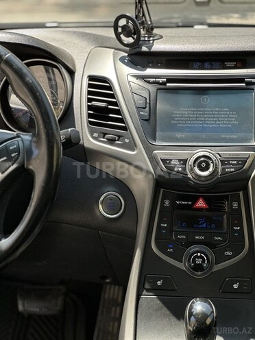 Hyundai Elantra 2014, 140,000 km - 1.8 л - Bakı