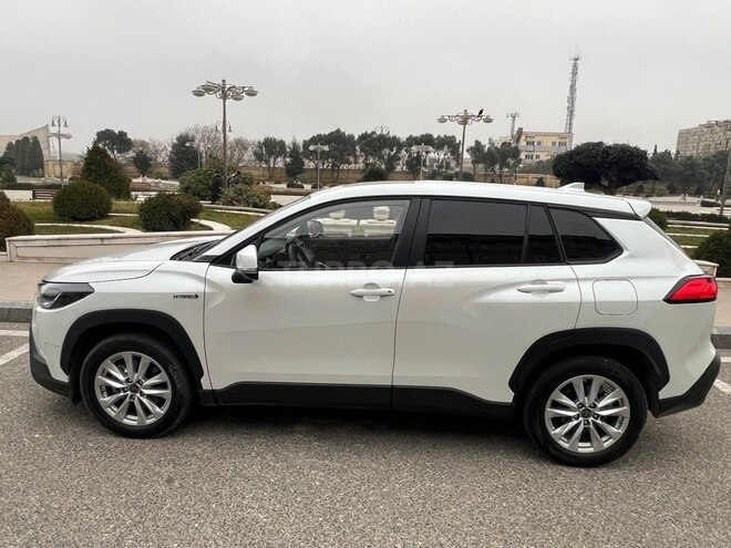 Toyota Corolla Cross 2024, 50,000 km - 2.0 l - Bakı