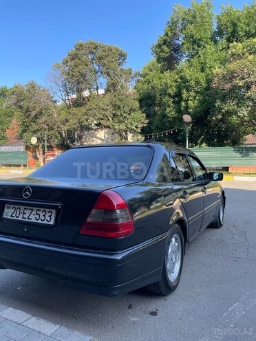 Mercedes C 180-4