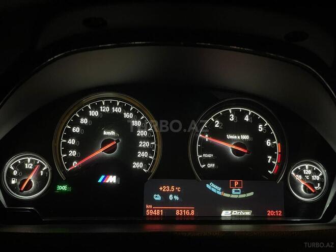 BMW 330e 2017, 69,700 km - 2.0 л - Bakı