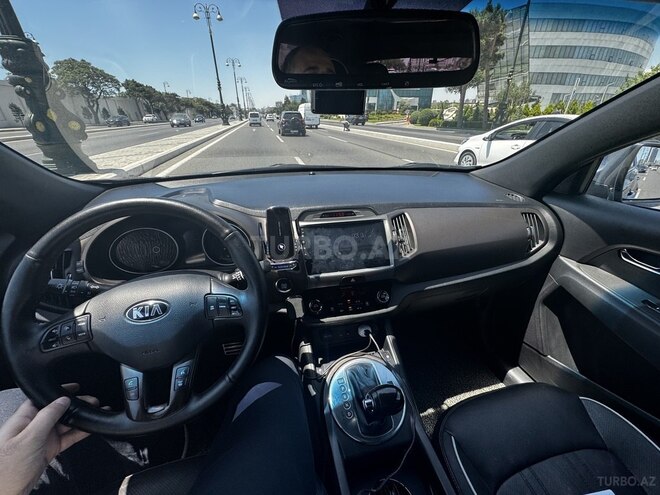 Kia Sportage 2014, 194,000 km - 2.0 l - Bakı