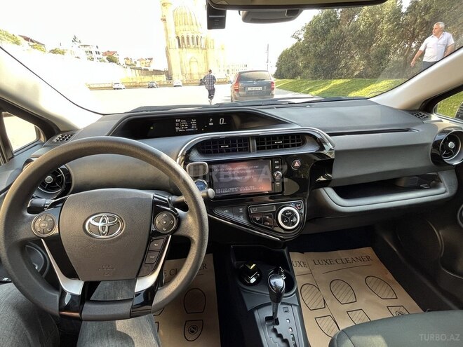 Toyota Aqua 2018, 54,000 km - 1.5 l - Bakı