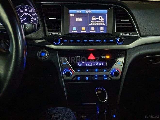 Hyundai Elantra 2016, 125,804 km - 2.0 l - Bakı