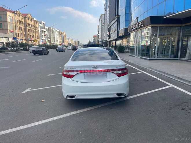 Hyundai Grandeur 2013, 260,000 km - 2.4 l - Bakı