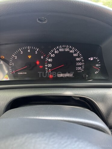 Toyota Corolla 2004, 400,000 km - 2.0 л - Bakı