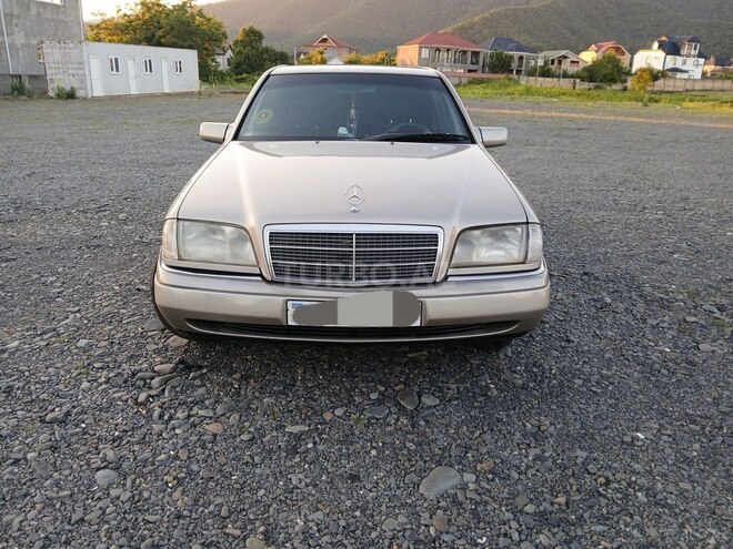 Mercedes C 180 1995, 200,000 km - 1.8 l - Bakı