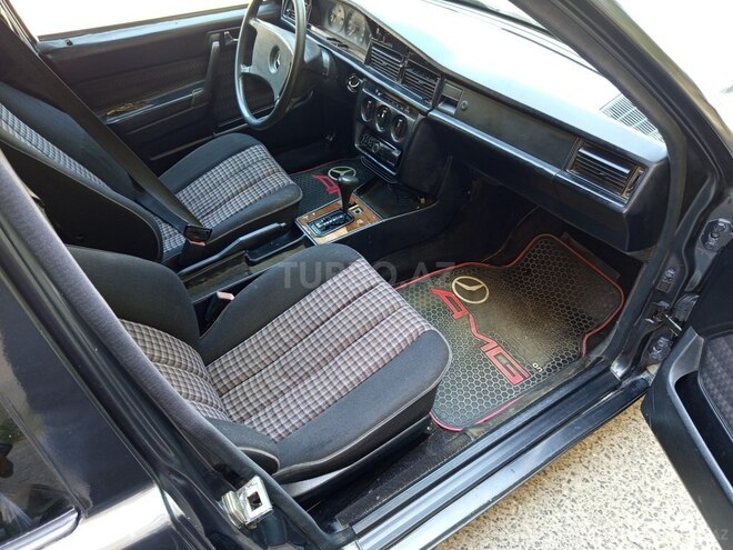 Mercedes 190 1991, 228,000 km - 2.0 l - Bakı