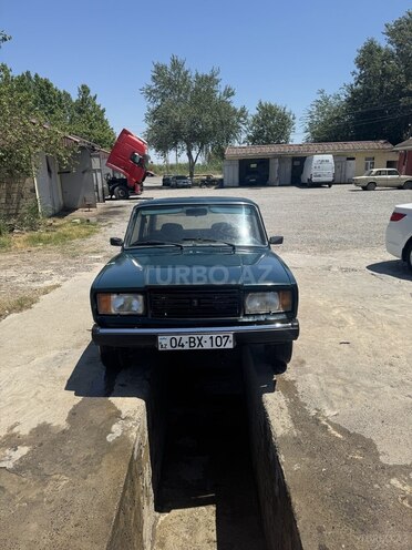 LADA (VAZ) 2107 2008, 86,000 km - 1.6 l - Salyan