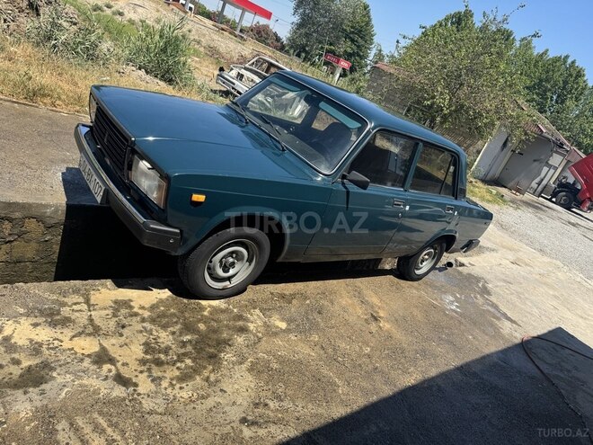LADA (VAZ) 2107 2008, 86,000 km - 1.6 l - Salyan