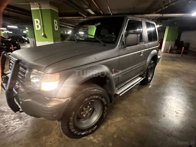 Mitsubishi Pajero 1990, 450,000 km - 2.5 l - Bakı