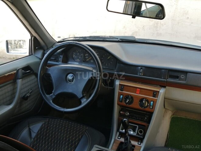 Mercedes  1991, 368,538 km - 2.0 л - Bakı