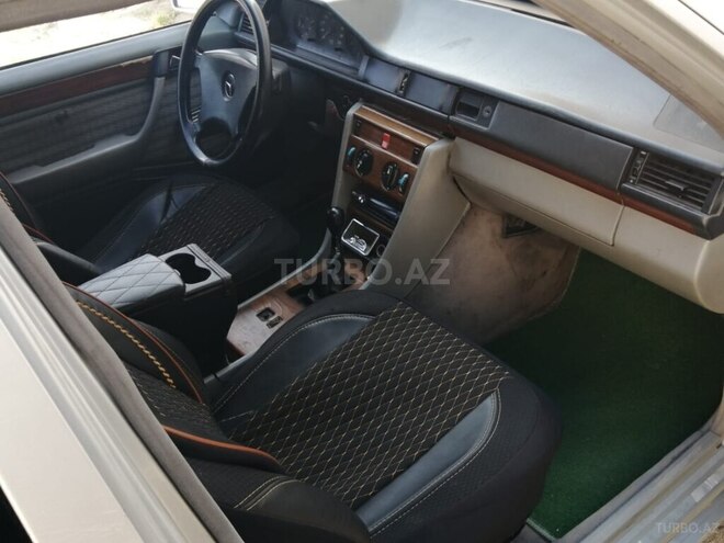 Mercedes  1991, 368,538 km - 2.0 л - Bakı