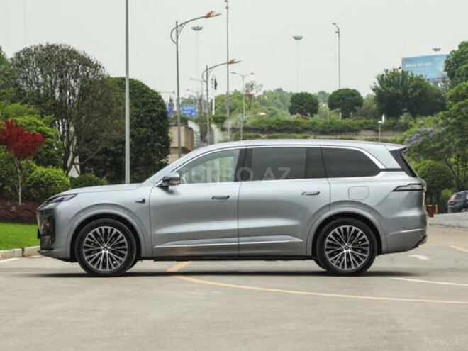 Changan Deepal S09-3