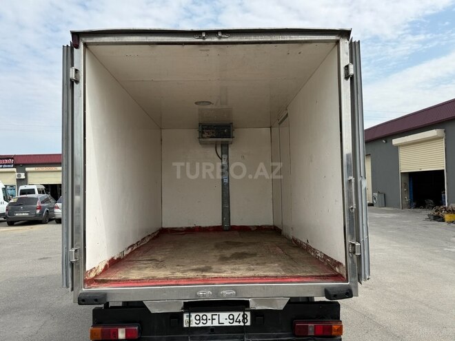 Ford Transit-11