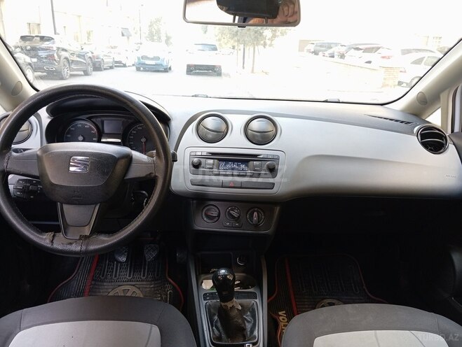 SEAT Ibiza 2014, 340,788 km - 1.4 l - Bakı