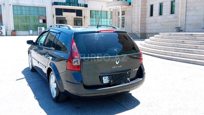 Renault Megane-16