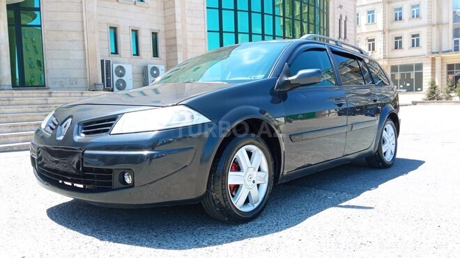 Renault Megane-13