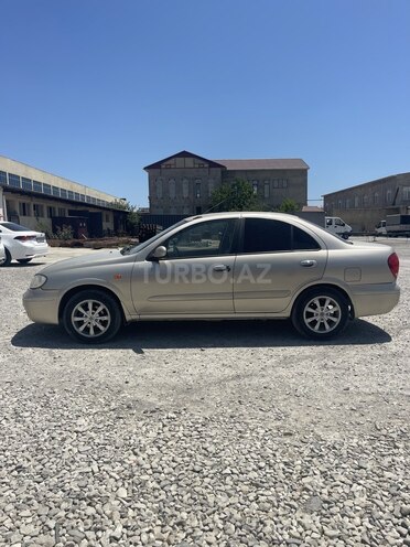 Nissan Sunny 2004, 287,000 km - 1.3 л - Bakı