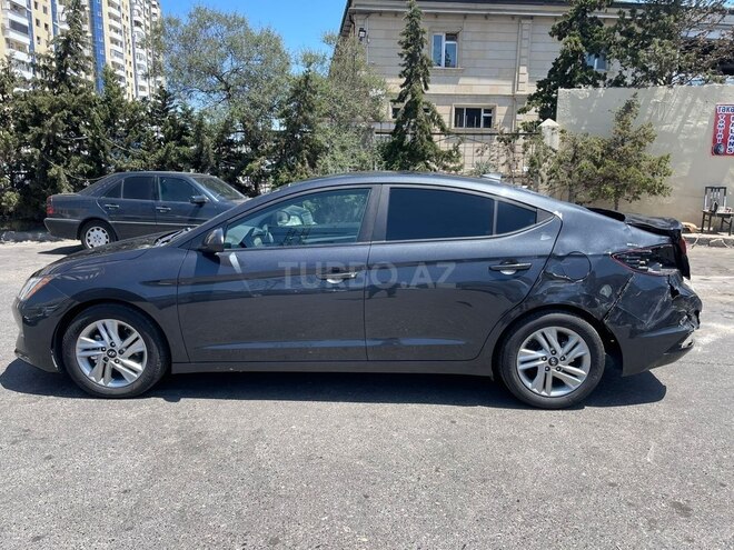 Hyundai Elantra 2019, 116,536 km - 2.0 l - Bakı