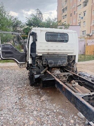 Isuzu NPR 66 L 2006, 148,500 km - 4.3 l - Sumqayıt