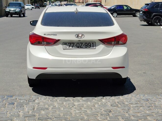 Hyundai Elantra 2015, 98,000 km - 1.8 l - Bakı