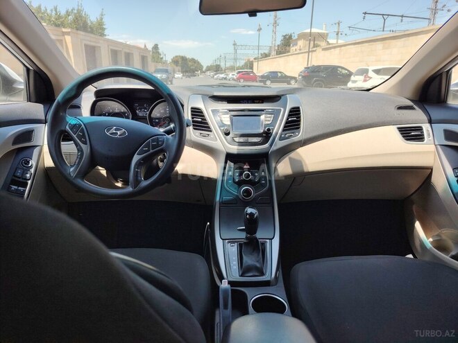 Hyundai Elantra 2015, 98,000 km - 1.8 l - Bakı