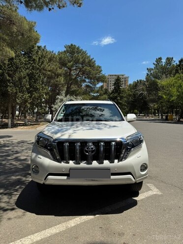 Toyota Land Cruiser Prado-1