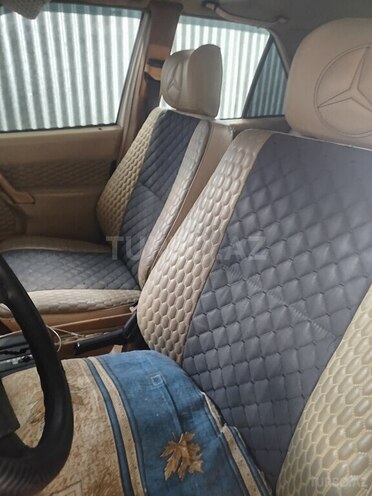 Mercedes 190 1990, 384,000 km - 2.0 l - Biləsuvar