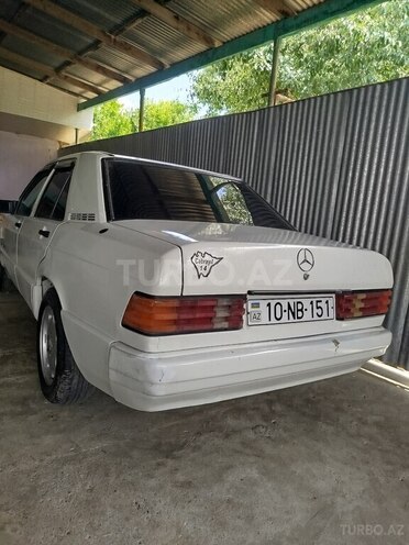 Mercedes 190 1990, 384,000 km - 2.0 l - Biləsuvar