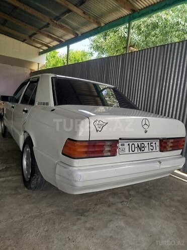 Mercedes 190 1990, 384,000 km - 2.0 l - Biləsuvar