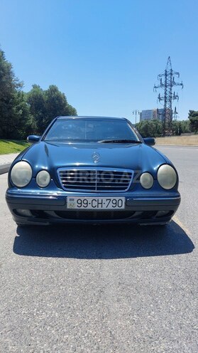 Mercedes E 240 2000, 380,000 km - 2.4 л - Bakı