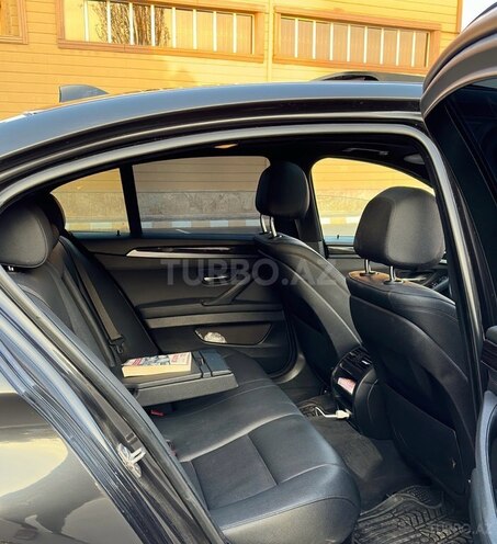 BMW 528 2015, 190,000 km - 2.0 l - Naxçıvan