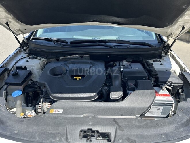 Hyundai Sonata-7