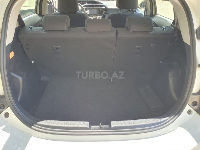 Toyota Aqua 2019, 32,500 km - 1.5 l - Bakı